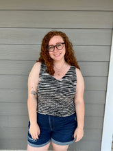 Pillars Tank - KNITTING PATTERN