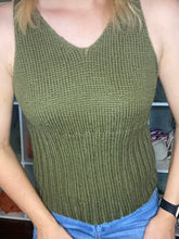 Pillars Tank - KNITTING PATTERN