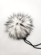 The OREO pom pom