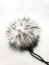 The OREO pom pom