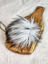 The OREO pom pom