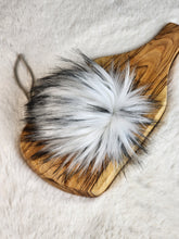 The OREO pom pom