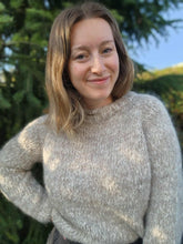 Fluffball Raglan - KNITTING PATTERN