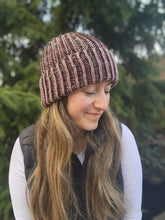 Lallybroch Beanie - KNITTING PATTERN