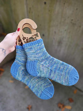 Calypso Socks - KNITTING PATTERN
