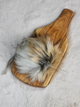 The SAND DOLLAR pom pom