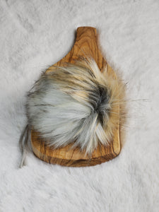 The SAND DOLLAR pom pom