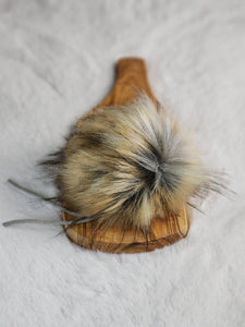 The SAND DOLLAR pom pom