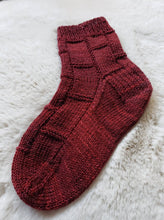 Exposed Brick Socks - KNITTING PATTERN