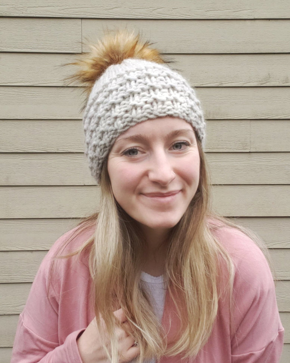 Ridgeline Toque - KNITTING PATTERN – Perfectly Knotted